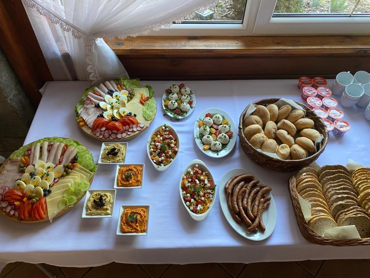Gospodarstwo Agroturystyczne Dworek Andrzejowka Gardzien Luaran gambar